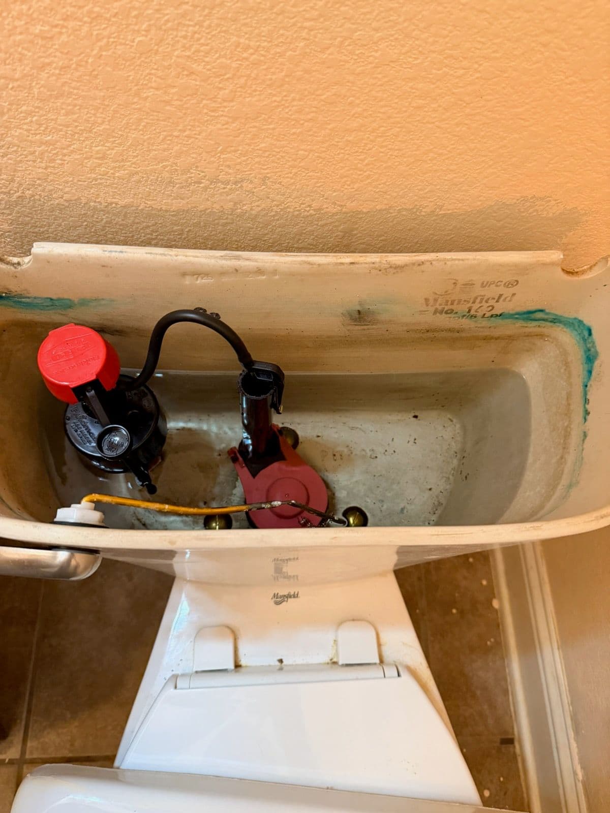 Gallery photos for Leaky Toilet Repair in Royse City: Image #1